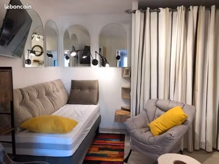beau studio meublé avec jardinet meublé à vallet (25 mn de nantes)
