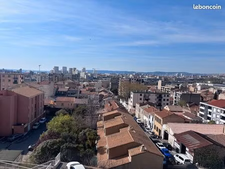 location type 1 - balcon avec vue