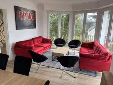 location maison à nantes (44000) : à louer / 300m² nantes