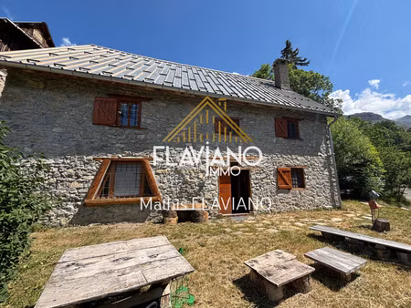 bergerie rénovée - hameau authentique