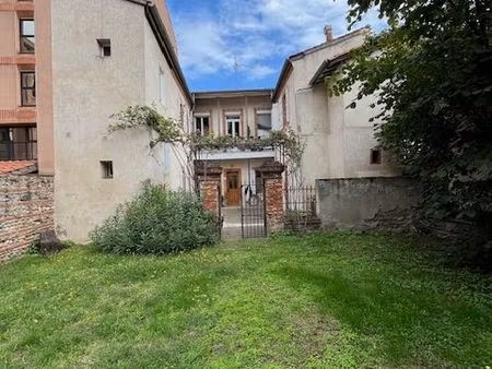 immeuble - 230m ²