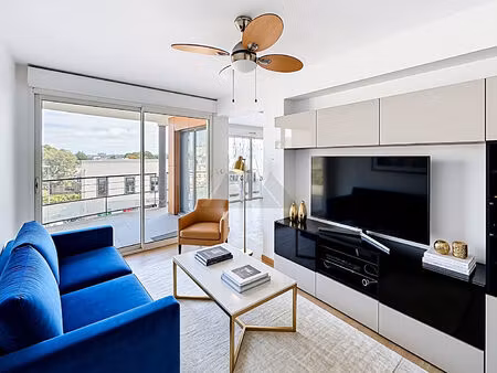 a vendre appartement bourg de saint marc 2 chambres ascenseur et terrasse