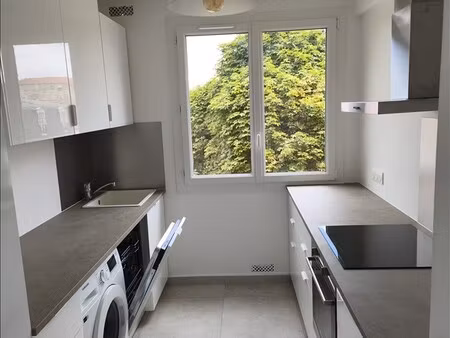 appartement - 2ème étage - 60 m2 - 3 pièces - meublé