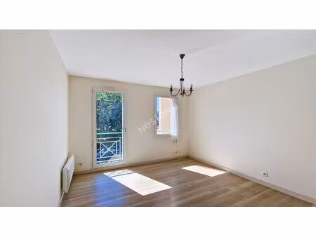 charmant appartement t3 à louer à buxerolles  proche écoles et commodités !