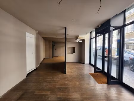 beziers centre ville - location commerce 110m²