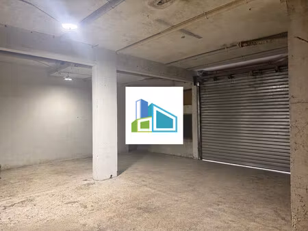 location local professionnel environ 110 m² toulon ouest (83000
