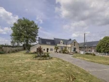 vente maison à guer (56380) : à vendre / 168m² guer