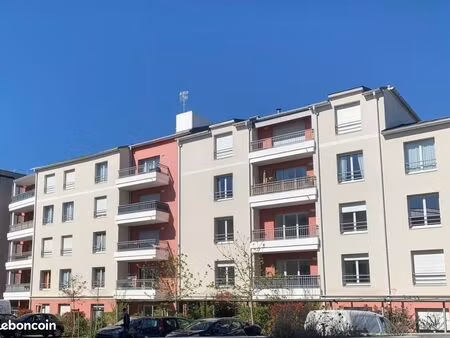 appartement 3 pièces 64 m²