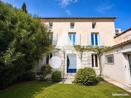 maison 6 pièces 130 m²