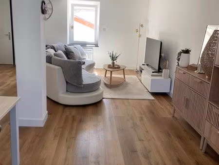 appartement meublé damparis
