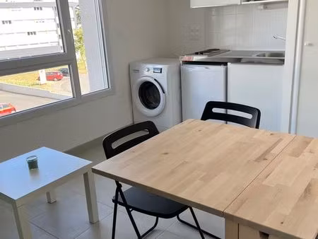 studio meublé nantes   petit port