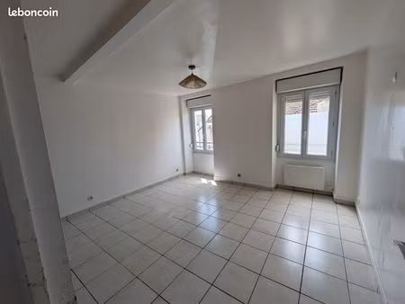 f2 de 37m² à annet sur marne