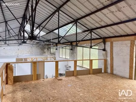 loft/atelier/surface 200 m² quimper