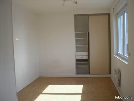 studio 1 pièce 20 m²