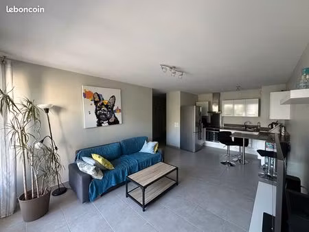 bel appartement t3 meublé de 62m2 - gières (proche gare et campus)