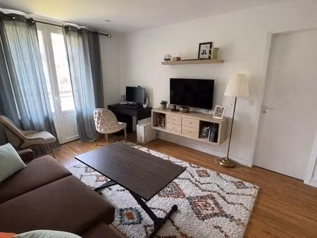 à louer – superbe f2 entièrement rénové de 38 m² avec balcon et cave – bas de montmorency 