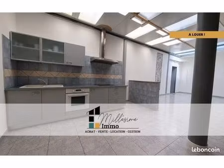 appartement 2 pièces 92 m²