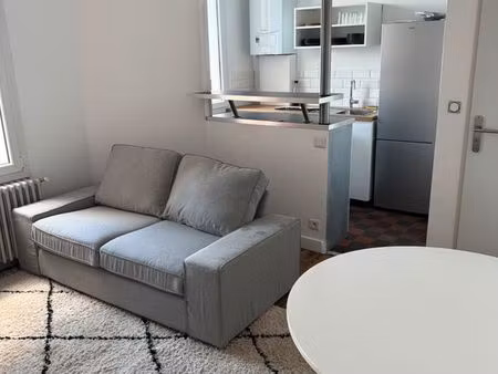 t2 meublé de 36 m² entièrement rénové