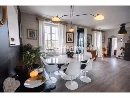 maison 7 pièces - 160 m²
