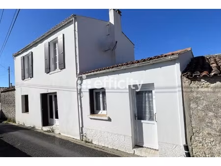 maison 3 pièces - 97 m²