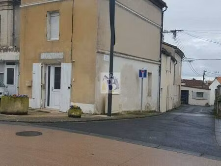 maison de ville à louer