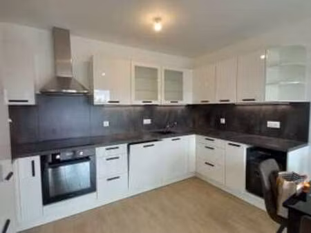vente appartement 3 pièces à carentan (50500) : à vendre 3 pièces / 65m² carentan