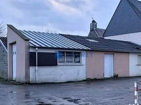 vente garage et parking à flers (61100) : à vendre / 67m² flers