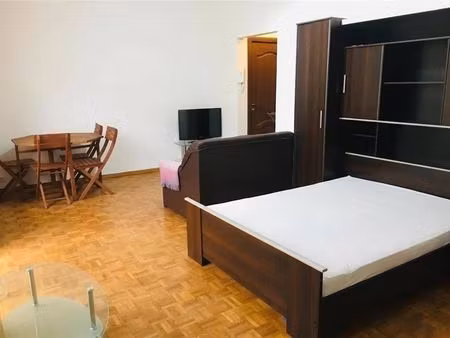 studio à louer à rue des eburons 37 bruxelles (vbe42665)