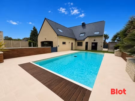 nouveaute : maison avec piscine a vendre sur domloup par blot chantepie