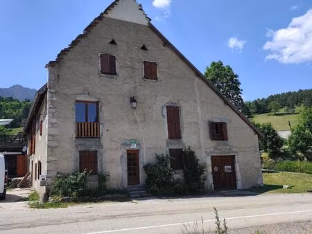 gîte rénové de 271 m² en station de ski vercors trièves