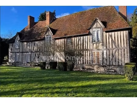 magnifique manoir 17 ième et ses dépendances au coeur de la normandie