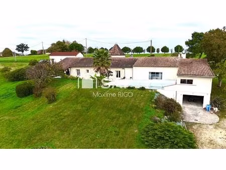 propriété d'exception de 285 m² sur 2 2 ha