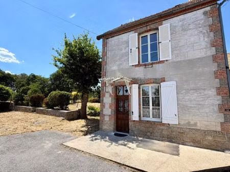 maison d'habitation de 90m² avec grange