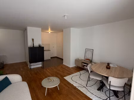 appartement buc 3 pièce(s) 65.61 m2