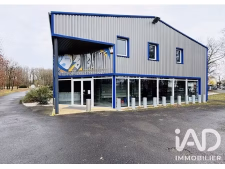 vente boutique/local commercial 830 m²