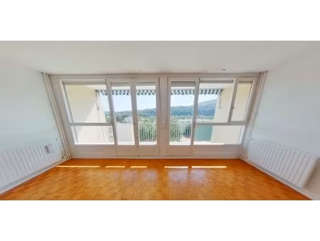 appartement 3 pieces // fontaines sur saone