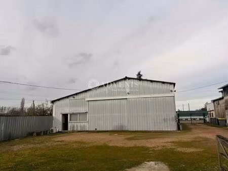 vente local d’activités montlouis sur loire 37270 225m²