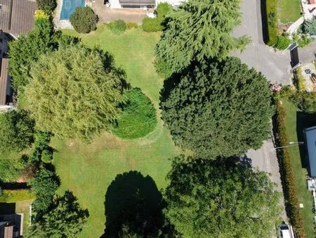 terrain de 1072 m2 en vente - prévessin-moëns  auvergne-rhône-alpes