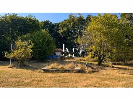 maison t5 sur terrain agricole d'1 5 hectares