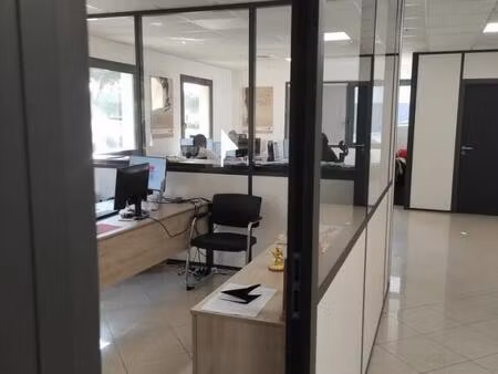 location bureaux 109 m²