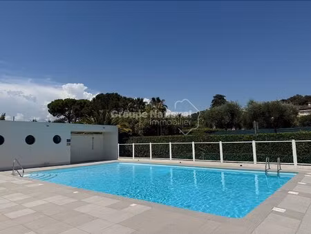 appartement la roquette sur siagne 4 pièce(s)