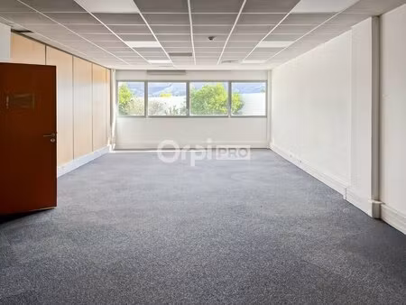 vente bureaux 560 m²