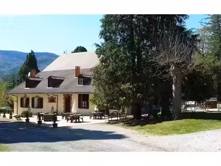 vente maison 12 pièces 470 m² saint-pierre-d’argençon (05140)