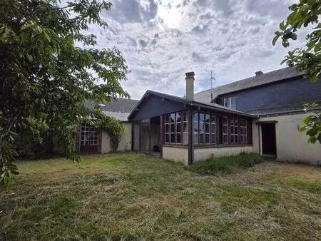 ensemble immobilier à fort potentiel  maison + hangars + t2 et jardin