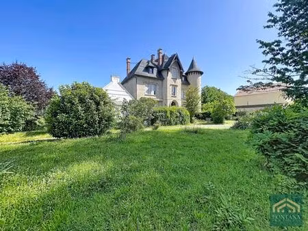 prestigieux château de 564 m2 en vente - thiers  auvergne-rhône-alpes
