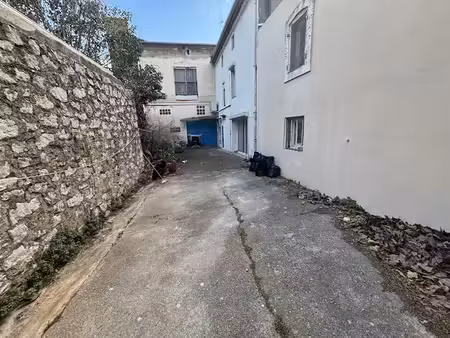 vente propriété 5 pièces 123 m² à canet (11200)  82 000 €