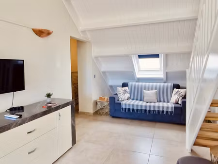 appartement meublé  accès mer à pied