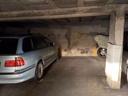 achat parking villeurbanne 69100