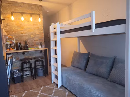 location appartement 1 pièce 22 m² à nice (06000)
