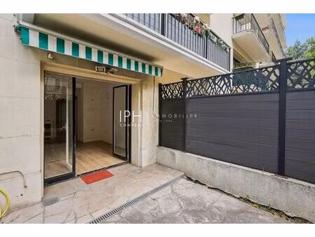 appartement de luxe de 2 pièces en vente à neuilly-sur-seine  france